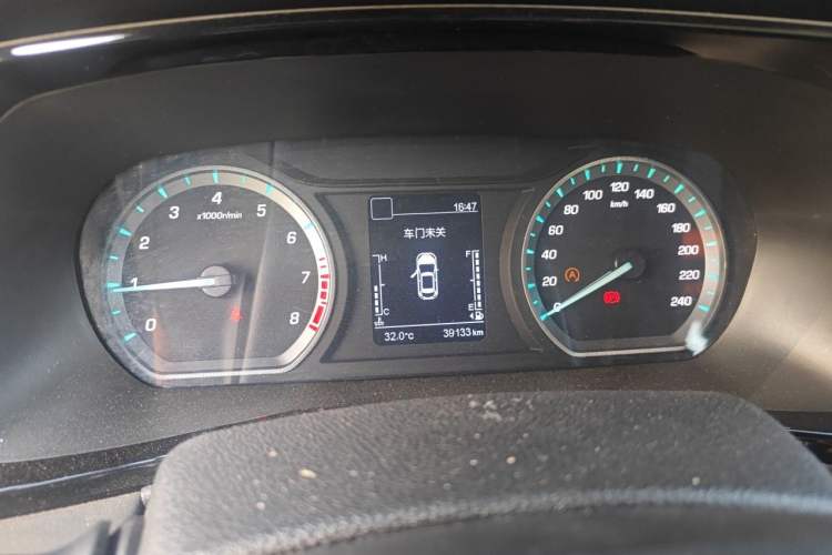 Used CHANGAN OSHAN X7 PLUS 2022 1.5T Manual Luxury Version Instrument Cluster