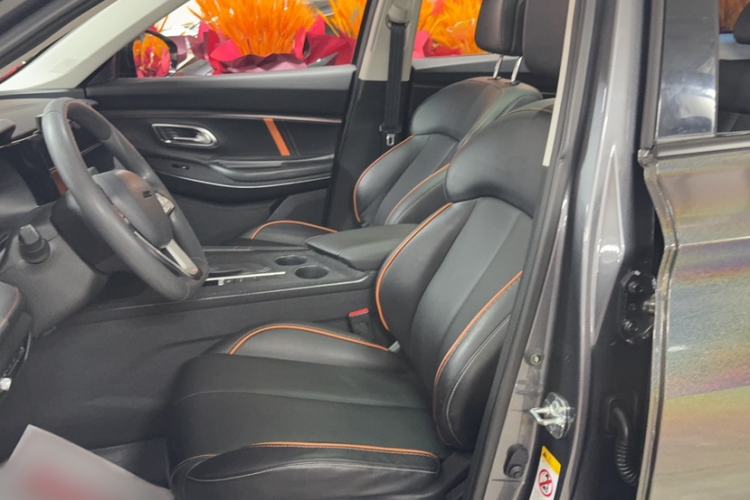 Used CHANGAN OSHAN X7 PLUS 2022 1.5T Blue Whale Edition Automatic Luxury Trim Interior 3