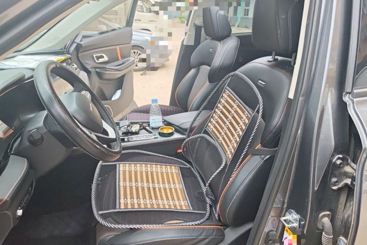 Used CHANGAN OSHAN X7 PLUS 2022 1.5T Blue Whale Edition Automatic ZhiZun Model Left Front Seat