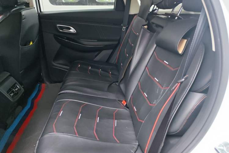 Used CHANGAN OSHAN X7 PLUS 2022 1.5T Blue Whale Edition Automatic Prestige Version Left Rear Seat
