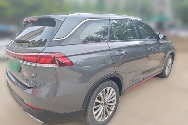 Used CHANGAN OSHAN X7 PLUS 2022 1.5T Blue Whale Edition Automatic ZhiZun Model Rear Right 45 Deg