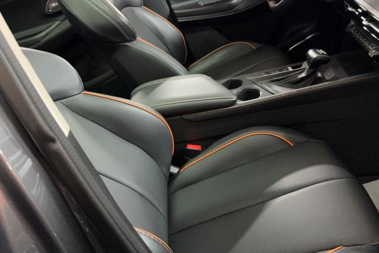 Used CHANGAN OSHAN X7 PLUS 2022 1.5T Blue Whale Edition Automatic Luxury Trim Right Front Seat