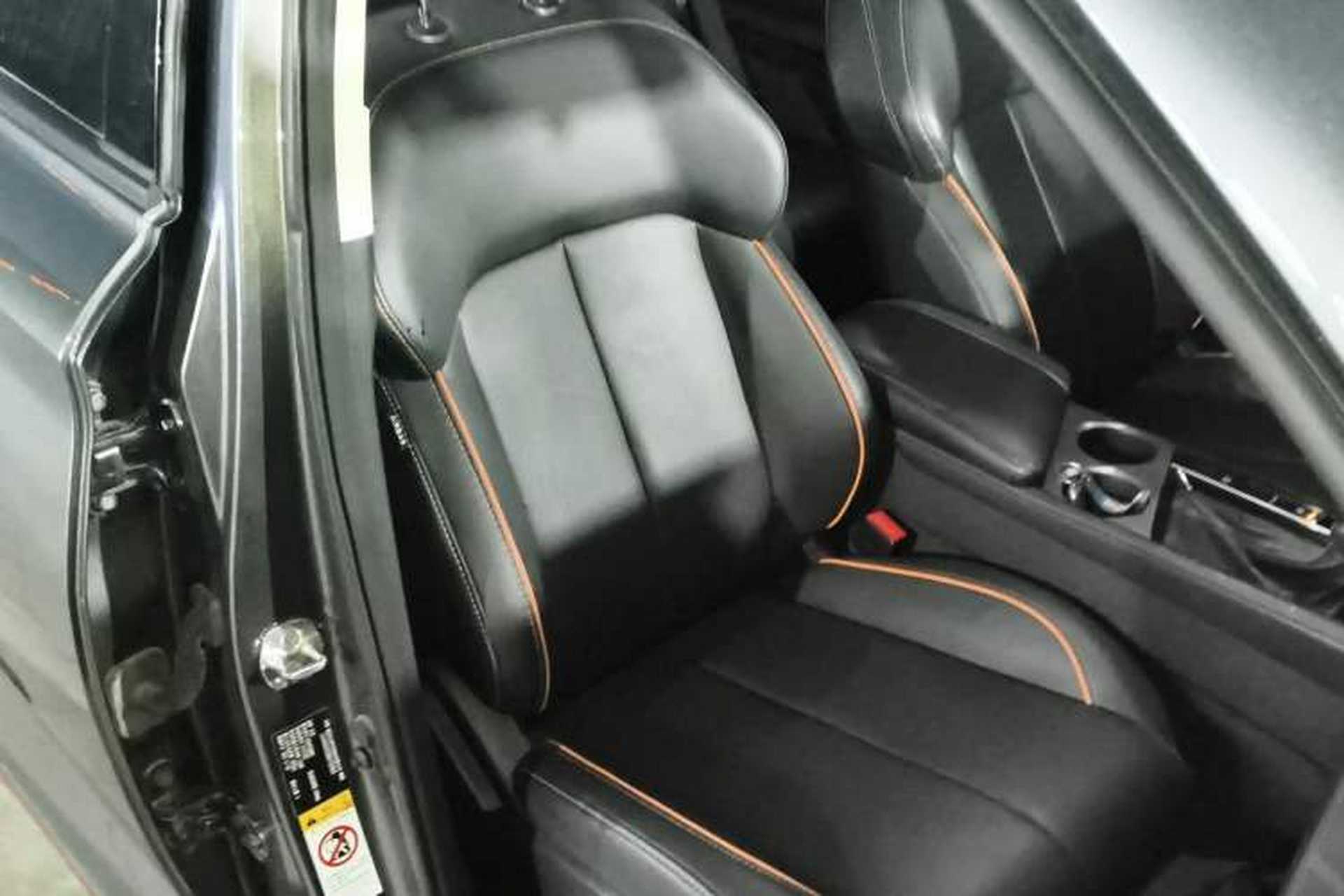 Used CHANGAN OSHAN X7 PLUS 2022 1.5T Blue Whale Edition Automatic Prestige Version Right Front Seat