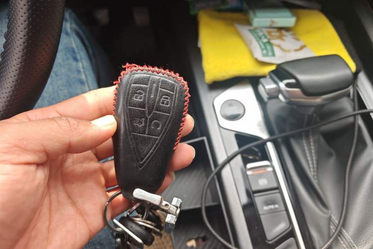 Used CHANGAN OSHAN X7 PLUS 2022 1.5T Blue Whale Edition Automatic Prestige Version Vehicle Key