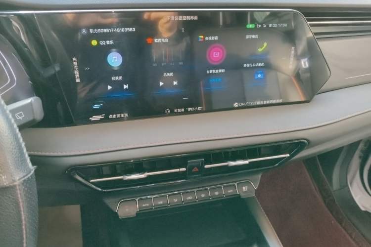 Used CHANGAN OSHAN X7 PLUS 2022 1.5T Blue Whale Edition Automatic Prestige Version Audio And AC Panel