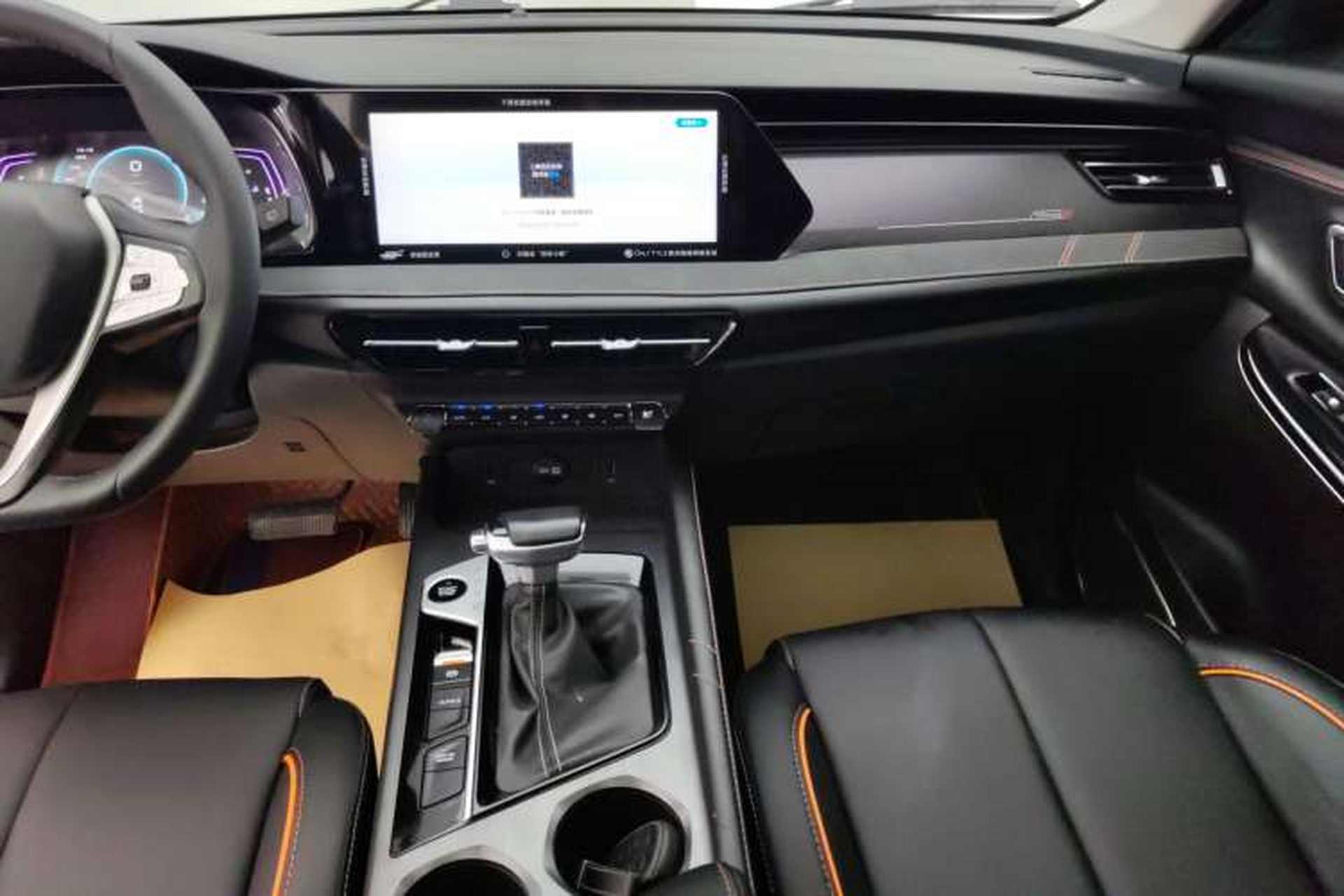 Used CHANGAN OSHAN X7 PLUS 2022 1.5T Blue Whale Edition Automatic Prestige Version Audio And AC Panel