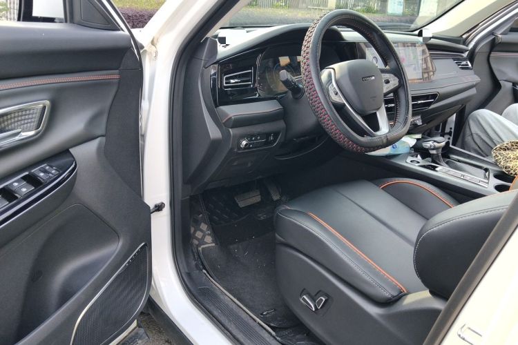 Used CHANGAN OSHAN X7 PLUS 2022 1.5T Blue Whale Edition Automatic Prestige Version Driver Seat