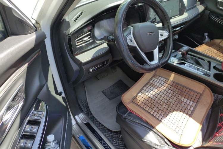 Used CHANGAN OSHAN X7 PLUS 2022 1.5T Blue Whale Edition Automatic Prestige 7-Seater Driver Seat