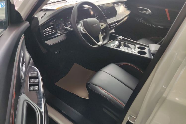 Used CHANGAN OSHAN X7 PLUS 2022 1.5T Blue Whale Edition Automatic Luxury Trim Driver Seat
