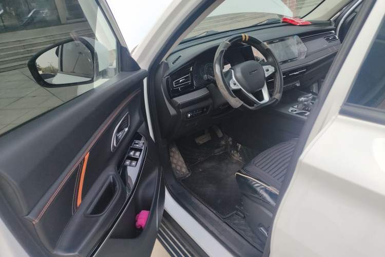 Used CHANGAN OSHAN X7 PLUS 2022 1.5T Blue Whale Edition Automatic Prestige Version Driver Seat