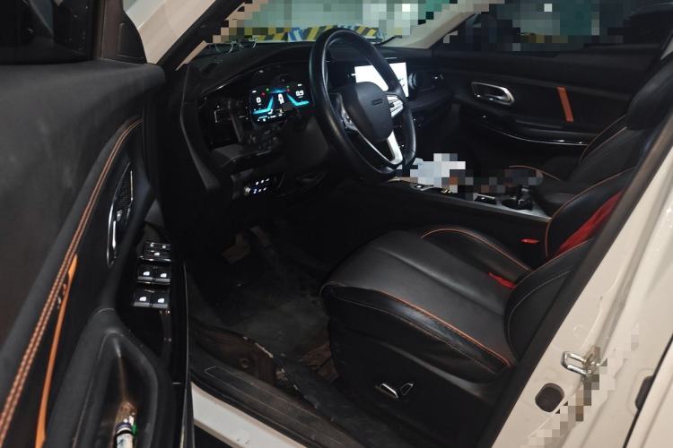 Used CHANGAN OSHAN X7 PLUS 2022 1.5T Blue Whale Edition Automatic Geeker Navigation Model Driver Seat