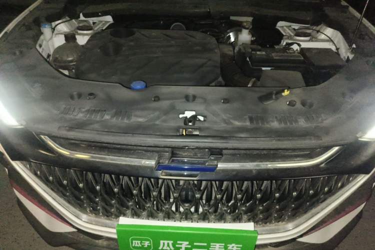 Used CHANGAN OSHAN X7 PLUS 2022 1.5T Blue Whale Edition Automatic Prestige 7-Seater Engine Bay
