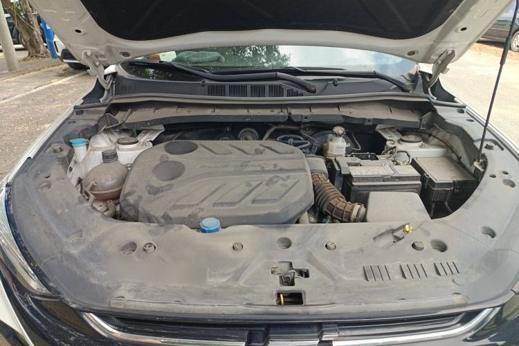 Used CHANGAN OSHAN X7 PLUS 2022 1.5T Blue Whale Edition Automatic Prestige Version Engine Bay