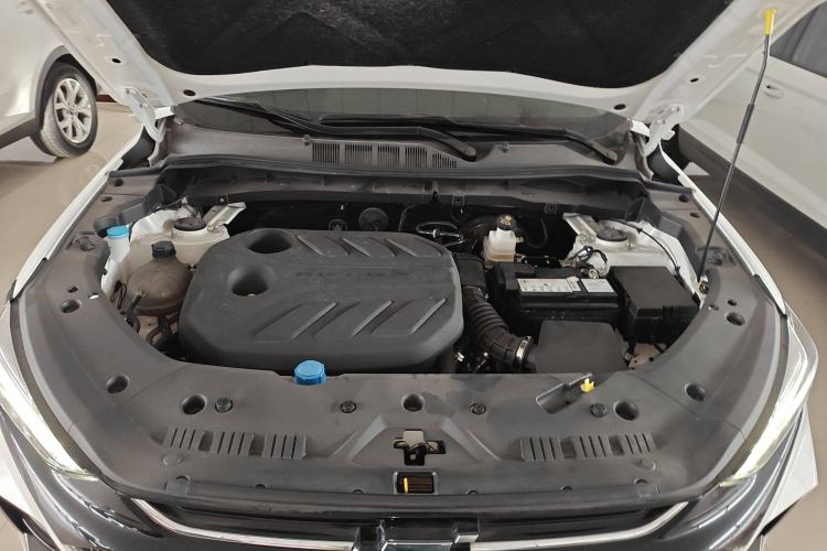 Used CHANGAN OSHAN X7 PLUS 2022 1.5T Blue Whale Edition Automatic Prestige Version Engine Bay
