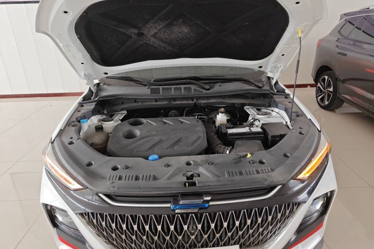 Used CHANGAN OSHAN X7 PLUS 2022 1.5T Blue Whale Edition Automatic Prestige Version Engine Bay