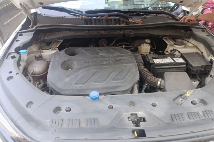 Used CHANGAN OSHAN X7 PLUS 2022 1.5T Blue Whale Edition Automatic Prestige 7-Seater Engine Bay