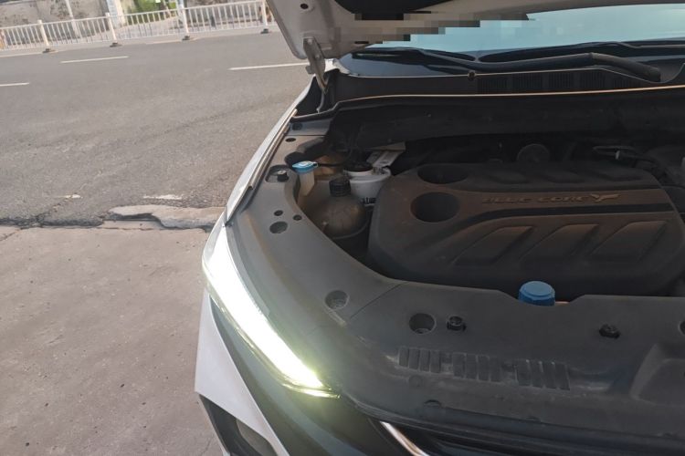 Used CHANGAN OSHAN X7 PLUS 2022 1.5T Blue Whale Edition Automatic Prestige Version Engine Bay Right