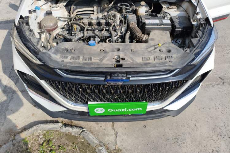 Used CHANGAN OSHAN X7 PLUS 2022 1.5T Blue Whale Edition Automatic Luxury Version Engine Bay