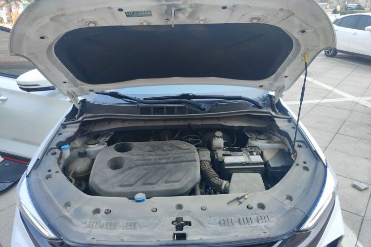 Used CHANGAN OSHAN X7 PLUS 2022 1.5T Blue Whale Edition Automatic Prestige Version Engine Bay