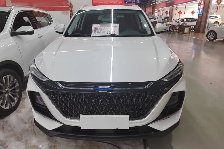 Used CHANGAN OSHAN X7 PLUS 2022 1.5T Blue Whale Edition Automatic Geeker Navigation Model Exterior 1
