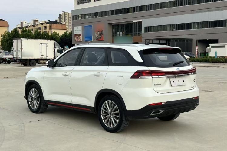 Used CHANGAN OSHAN X7 PLUS 2022 1.5T Blue Whale Edition Automatic Prestige Version Exterior 3