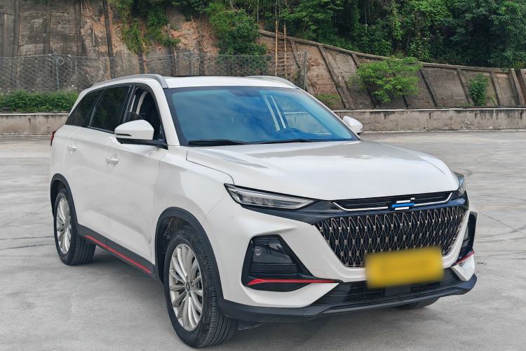 Used CHANGAN OSHAN X7 PLUS 2022 1.5T Blue Whale Edition Automatic Prestige Version Exterior 3