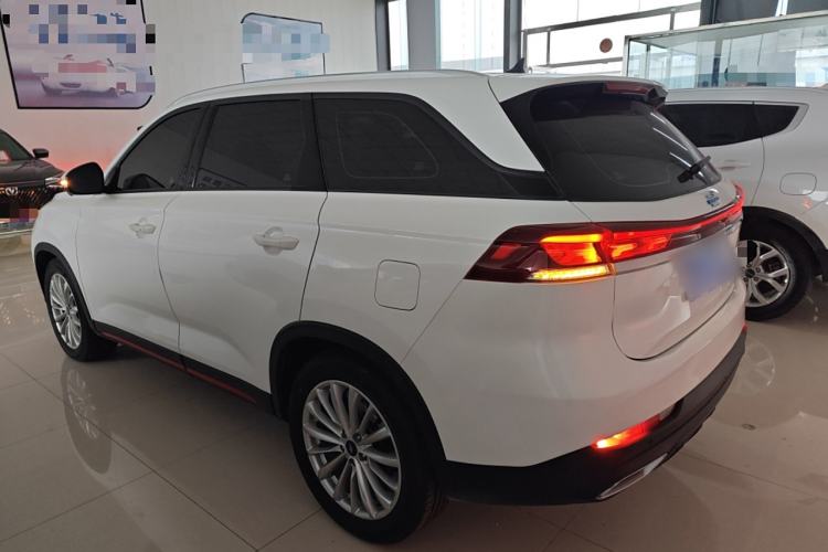 Used CHANGAN OSHAN X7 PLUS 2022 1.5T Blue Whale Edition Automatic Prestige Version Exterior 3