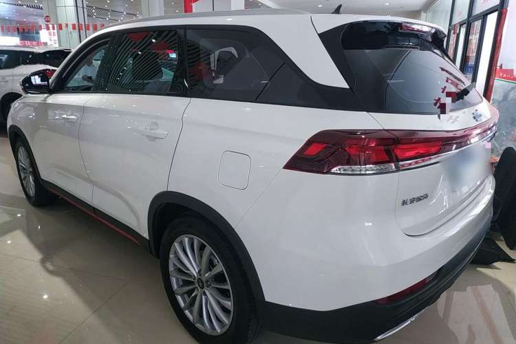 Used CHANGAN OSHAN X7 PLUS 2022 1.5T Blue Whale Edition Automatic Prestige Version Exterior 5