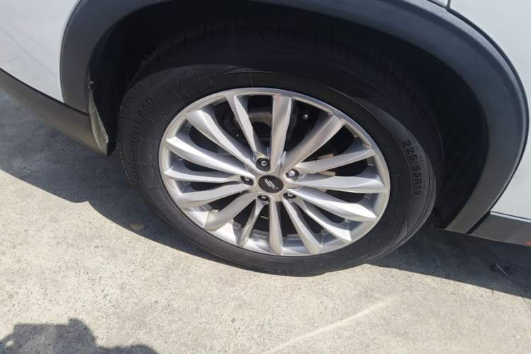 Used CHANGAN OSHAN X7 PLUS 2022 1.5T Blue Whale Edition Automatic ZhiZun Model Exterior 5