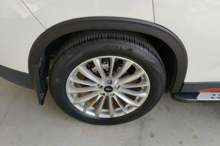 Used CHANGAN OSHAN X7 PLUS 2022 1.5T Blue Whale Edition Automatic Prestige Version Exterior 5