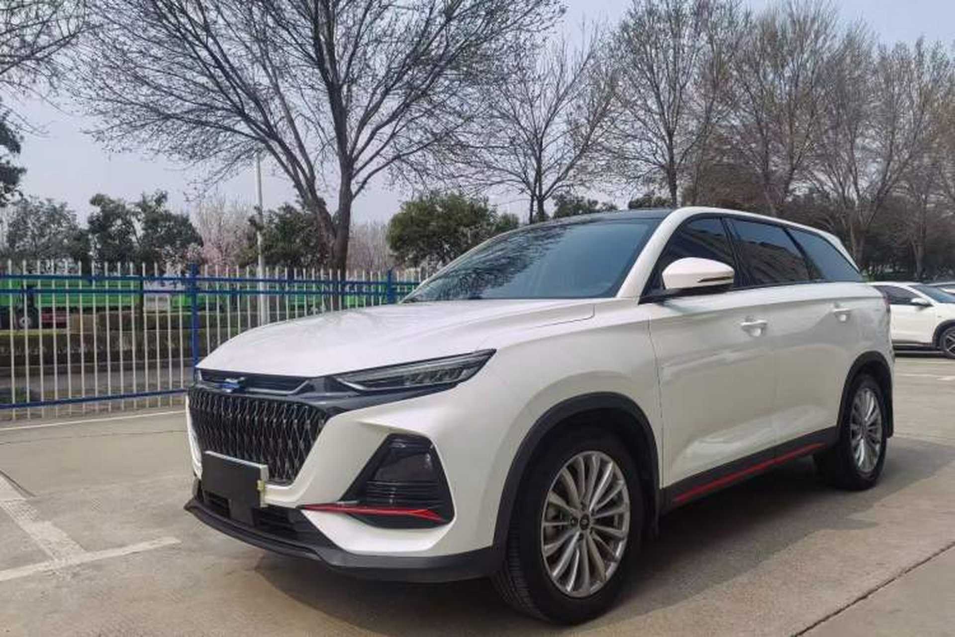 Used CHANGAN OSHAN X7 PLUS 2022 1.5T Blue Whale Edition Automatic Luxury Trim Exterior 6