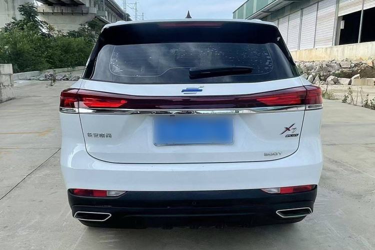 Used CHANGAN OSHAN X7 PLUS 2022 1.5T Blue Whale Edition Automatic ZhiZun Model Exterior 8