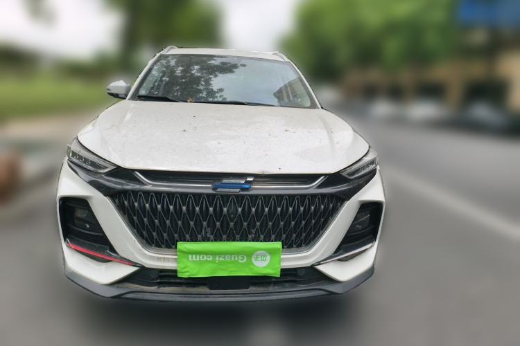 Used CHANGAN OSHAN X7 PLUS 2022 1.5T Blue Whale Edition Automatic Prestige Version Front