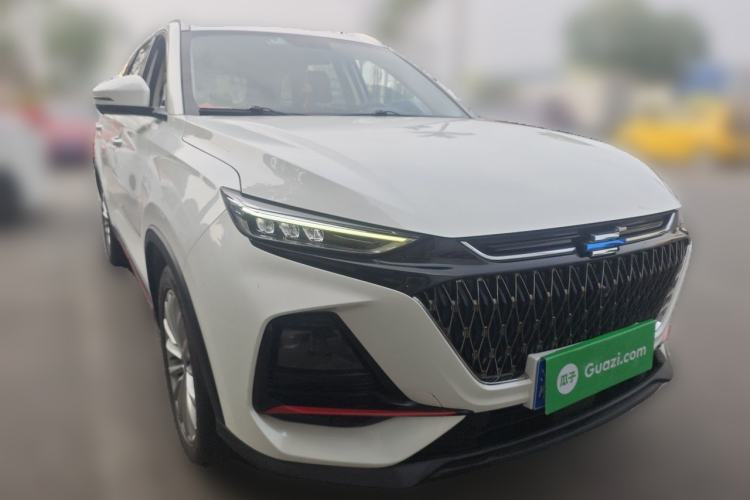 Used CHANGAN OSHAN X7 PLUS 2022 1.5T Blue Whale Edition Automatic ZhiZun Model Front