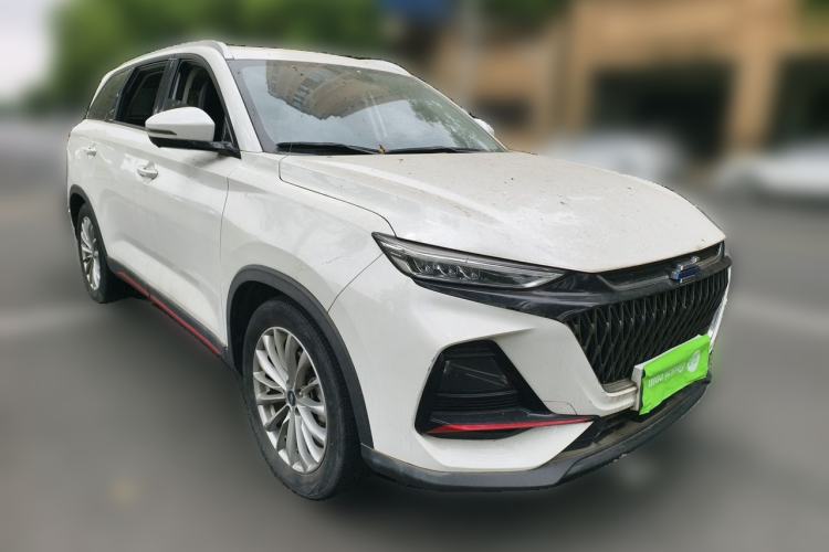 Used CHANGAN OSHAN X7 PLUS 2022 1.5T Blue Whale Edition Automatic Prestige Version Front Right 45 Deg