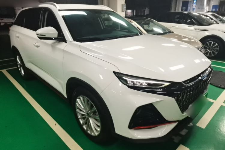 Used CHANGAN OSHAN X7 PLUS 2022 1.5T Blue Whale Edition Automatic Prestige Version Front Right 45 Deg