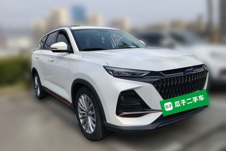 Used CHANGAN OSHAN X7 PLUS 2022 1.5T Blue Whale Edition Automatic Prestige Version Front Right 45 Deg