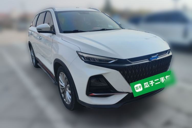 Used CHANGAN OSHAN X7 PLUS 2022 1.5T Blue Whale Edition Automatic Prestige Version Front Right 45 Deg
