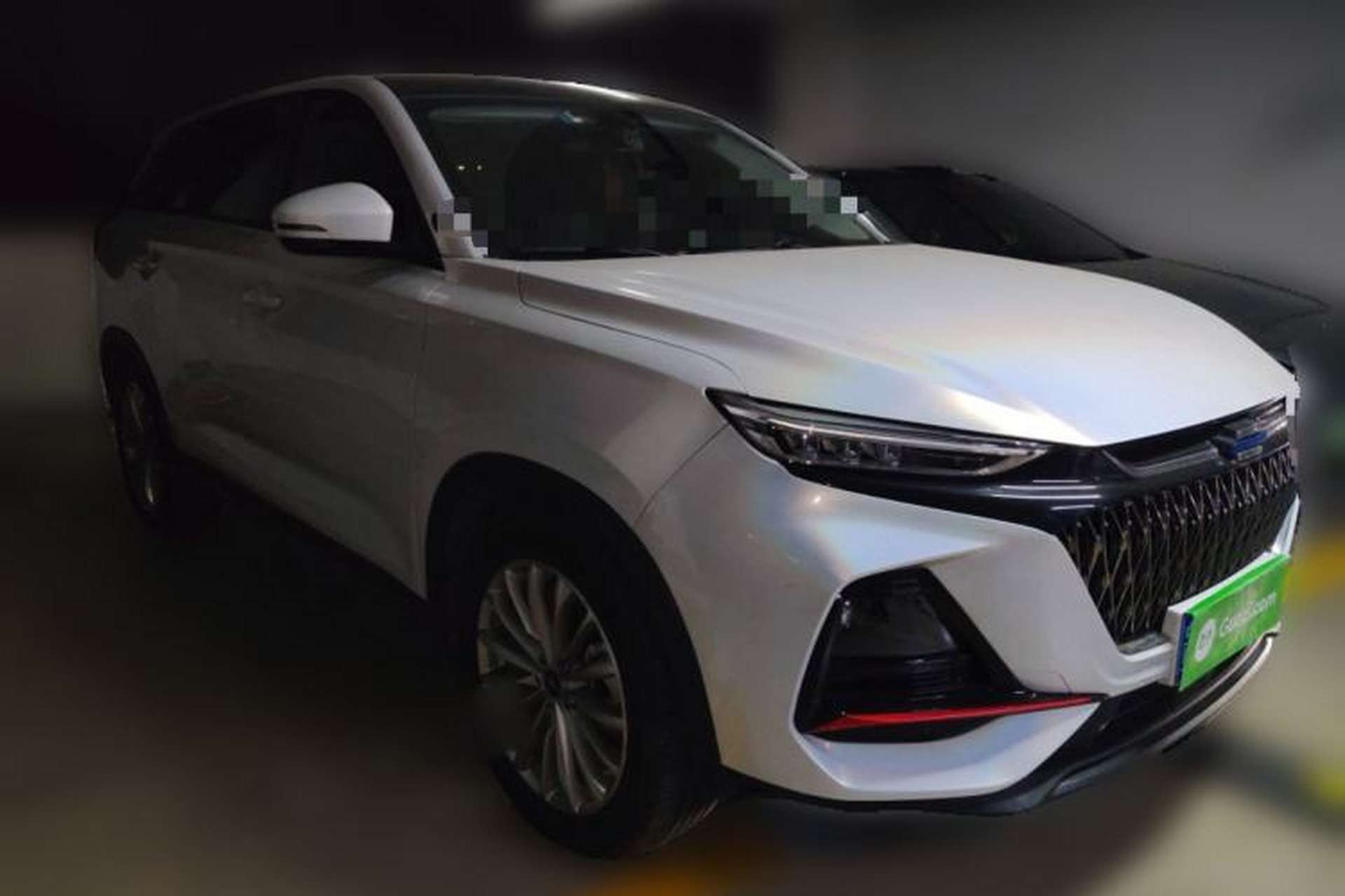 Used CHANGAN OSHAN X7 PLUS 2022 1.5T Blue Whale Edition Automatic Luxury Trim Front Right 45 Deg