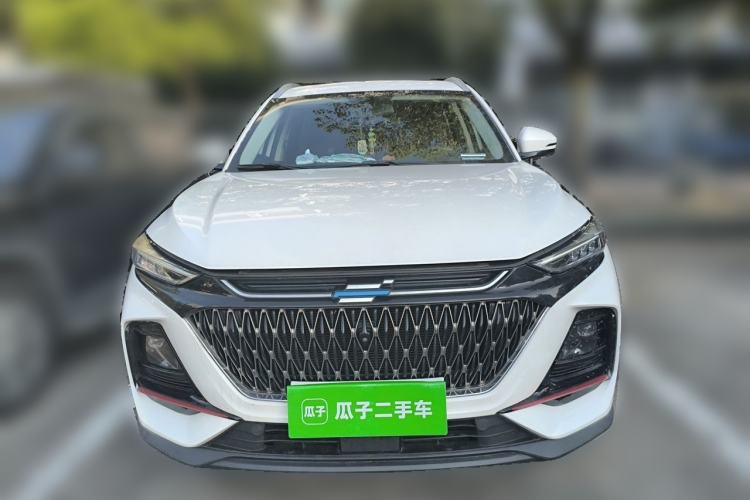 Used CHANGAN OSHAN X7 PLUS 2022 1.5T Blue Whale Edition Automatic Prestige Version Front