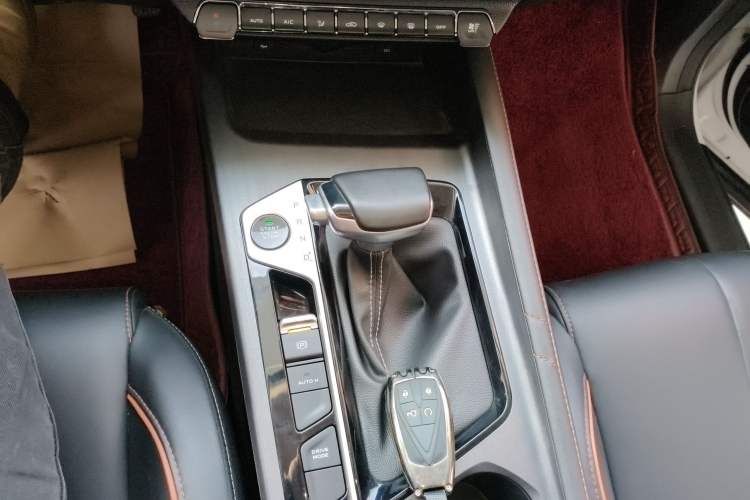 Used CHANGAN OSHAN X7 PLUS 2022 1.5T Blue Whale Edition Automatic Prestige Version Gear Lever