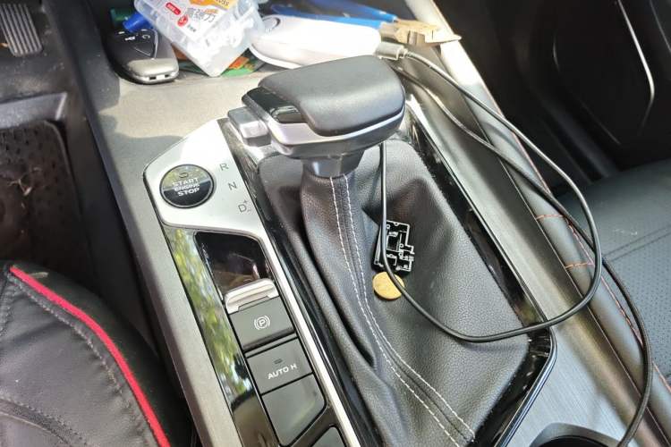 Used CHANGAN OSHAN X7 PLUS 2022 1.5T Blue Whale Edition Automatic Luxury Trim Gear Lever