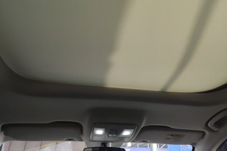 Used CHANGAN OSHAN X7 PLUS 2022 1.5T Blue Whale Edition Automatic Luxury Trim Headliner