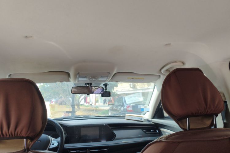 Used CHANGAN OSHAN X7 PLUS 2022 1.5T Blue Whale Edition Automatic Luxury Version Headliner