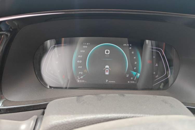 Used CHANGAN OSHAN X7 PLUS 2022 1.5T Blue Whale Edition Automatic Prestige 7-Seater Instrument Cluster