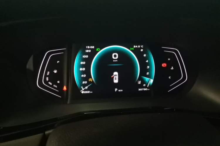 Used CHANGAN OSHAN X7 PLUS 2022 1.5T Blue Whale Edition Automatic Prestige Version Instrument Cluster