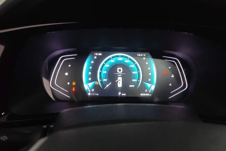 Used CHANGAN OSHAN X7 PLUS 2022 1.5T Blue Whale Edition Automatic Prestige Version Instrument Cluster