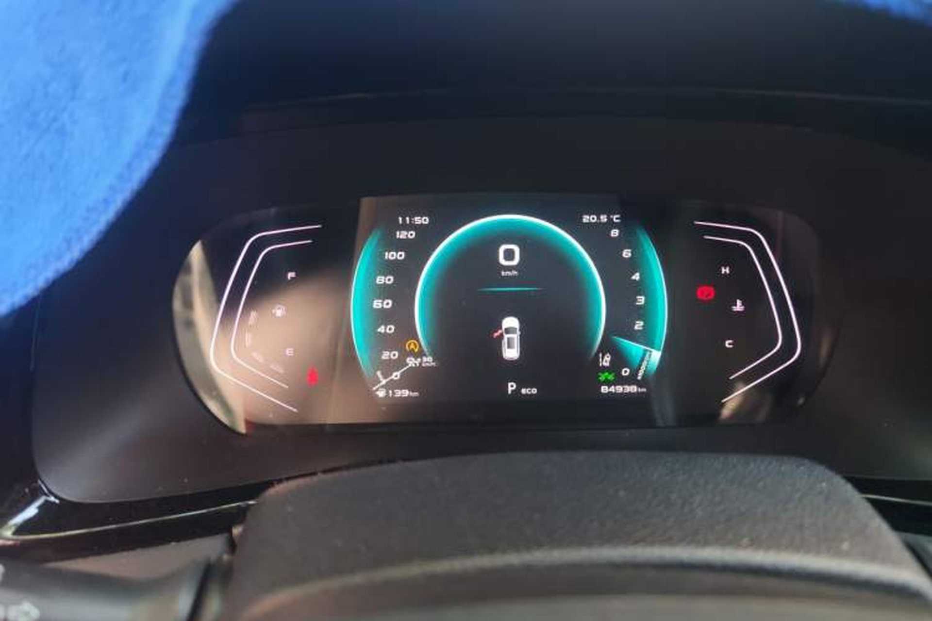Used CHANGAN OSHAN X7 PLUS 2022 1.5T Blue Whale Edition Automatic Smart Luxury 7-Seater Instrument Cluster