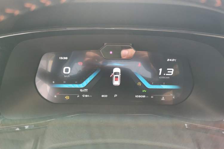 Used CHANGAN OSHAN X7 PLUS 2022 1.5T Blue Whale Edition Automatic Geeker Navigation Model Instrument Cluster