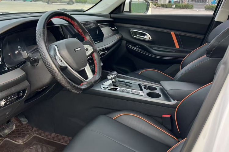 Used CHANGAN OSHAN X7 PLUS 2022 1.5T Blue Whale Edition Automatic Prestige Version Interior 2